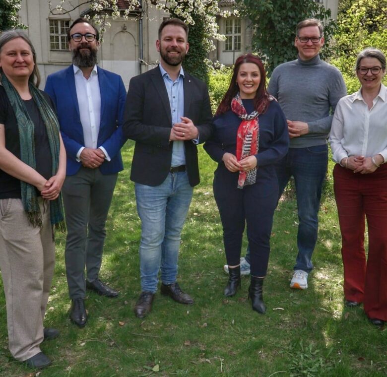 Der neue geschäftsführende Vorstand der SPD Treptow-Köpenick. Es fehlt Tasha Schedler.